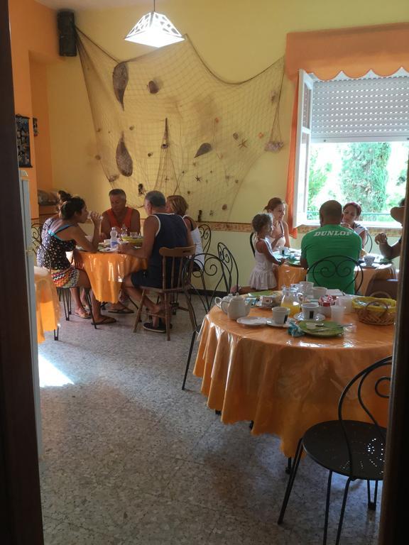 Il Melangolo SantʼAntìoco Buitenkant foto